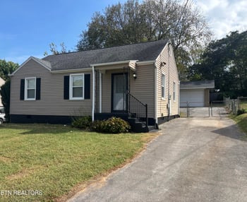 3410 Feathers St, Knoxville, TN 37920
