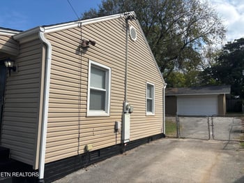 3410 Feathers St, Knoxville, TN 37920