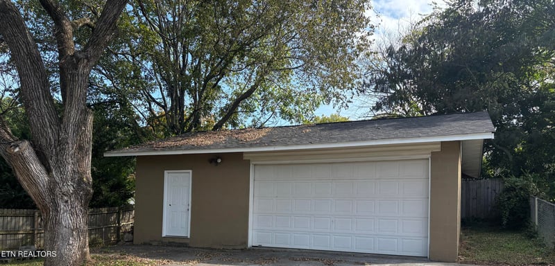 3410 Feathers St, Knoxville, TN 37920
