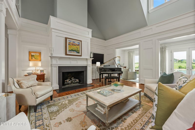 3410 Lake View Dr, Knoxville, TN 37919