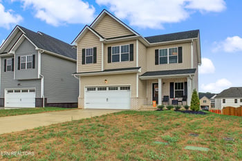 3411 Song Sparrow Dr, Maryville, TN 37803