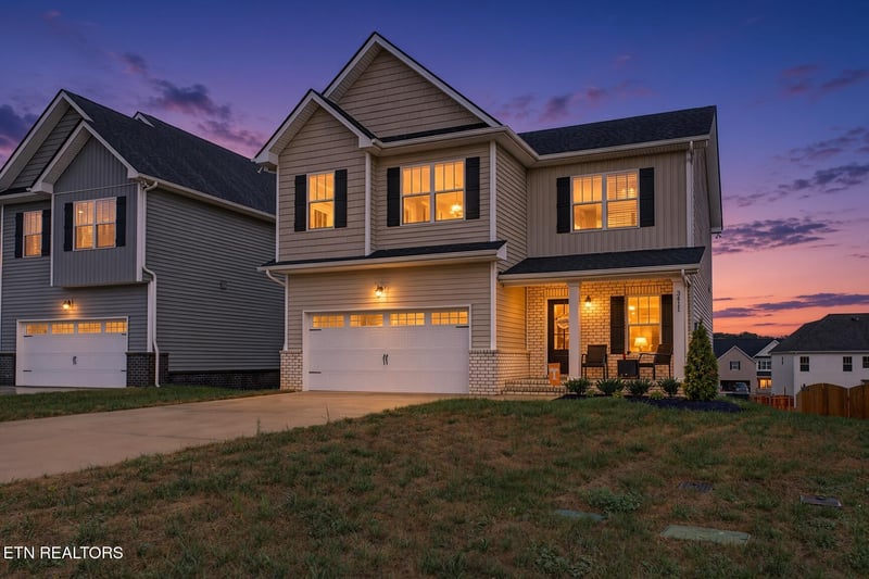 3411 Song Sparrow Dr, Maryville, TN 37803