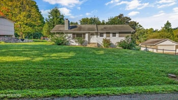 3415 Hackberry Rd, Knoxville, TN 37931