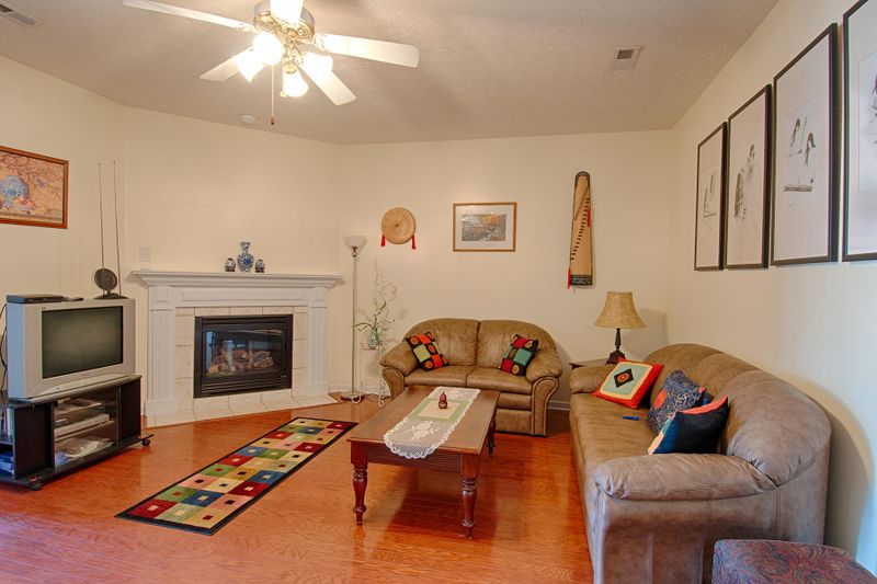 3415 Maple Grove Way, Knoxville, TN 37921