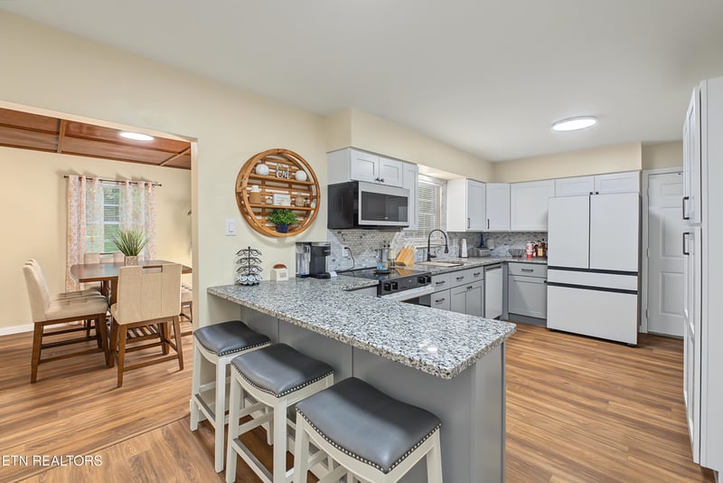 3416 Big Springs Ridge Rd, Friendsville, TN 37737