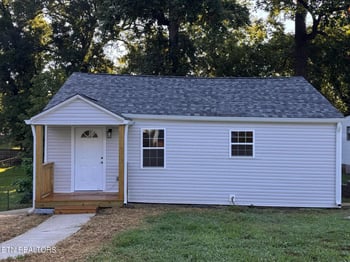 3416 Oak Grove St, Knoxville, TN 37920
