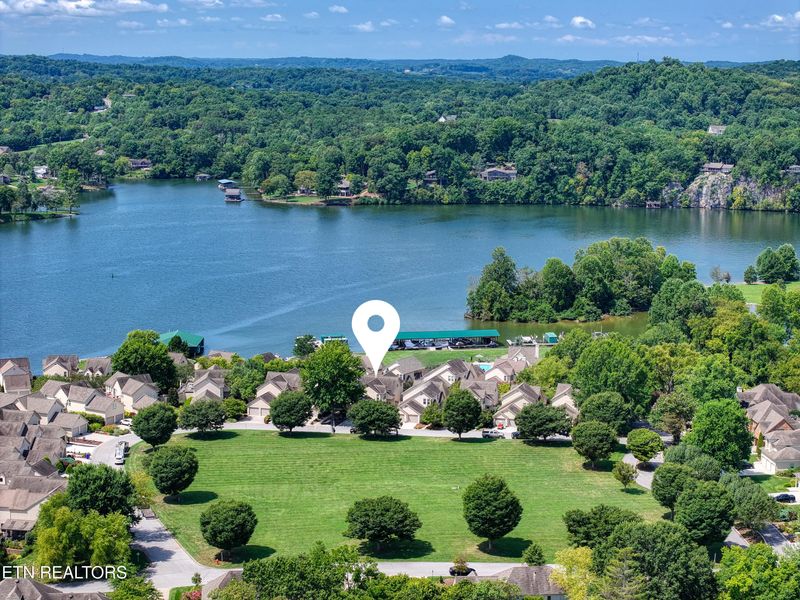 3417 Commodore Point, Knoxville, TN 37922