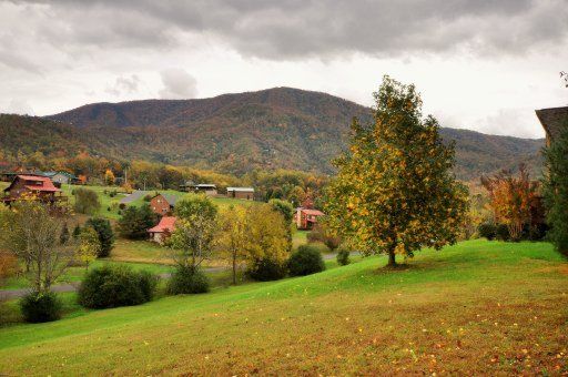 3419 Mattox Cemetary Rd, Sevierville, TN 37862