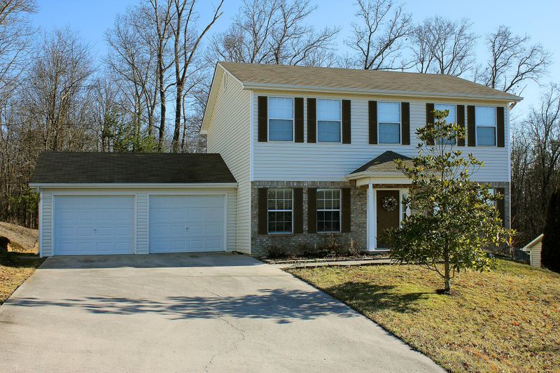 342 Fox Hunters Ct, Powell, TN 37849