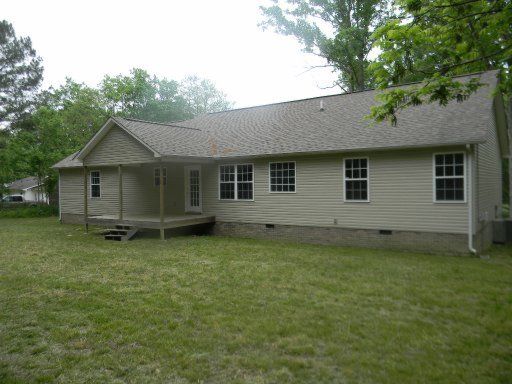 342 Hillcrest Dr, Oneida, TN 37841