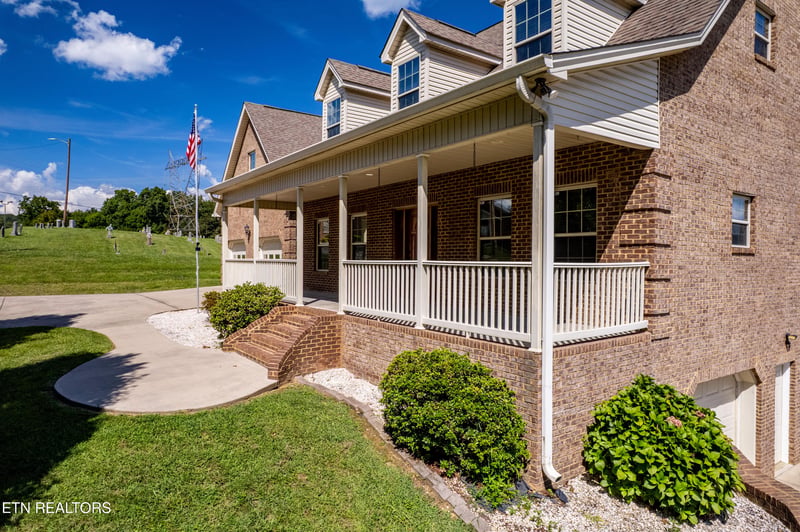 342 Newman Hollow Rd, Bean Station, TN 37708