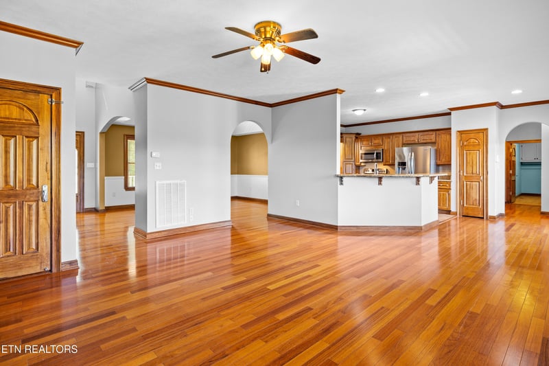 342 Newman Hollow Rd, Bean Station, TN 37708