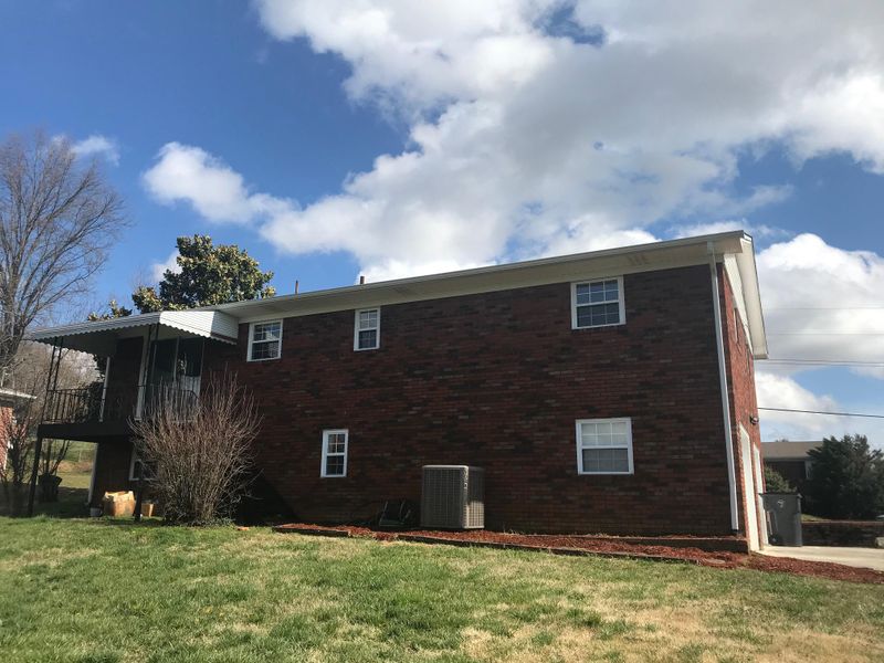 3420 Deena Cir, Morristown, TN 37814