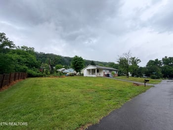 3421 Bellgreen Ln, Knoxville, TN 37918