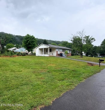 3421 Bellgreen Ln, Knoxville, TN 37918