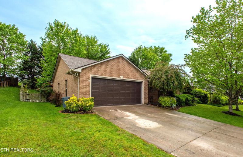 3423 Adams Gate Rd, Knoxville, TN 37931
