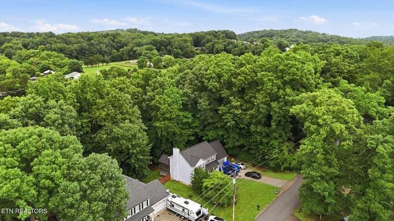 3423 Hackworth Rd, Knoxville, TN 37931