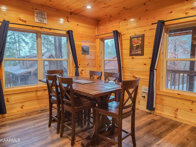 3423 Pebble Stone Way, Pigeon Forge, TN 37863