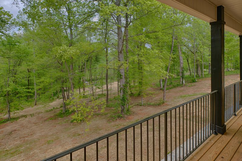 3423 W Wolf Valley Rd, Clinton, TN 37716