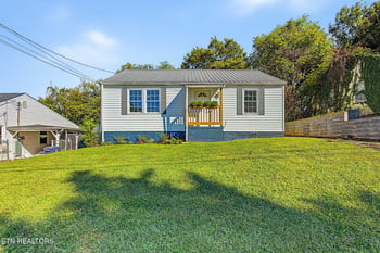 3424 Feathers St, Knoxville, TN 37920