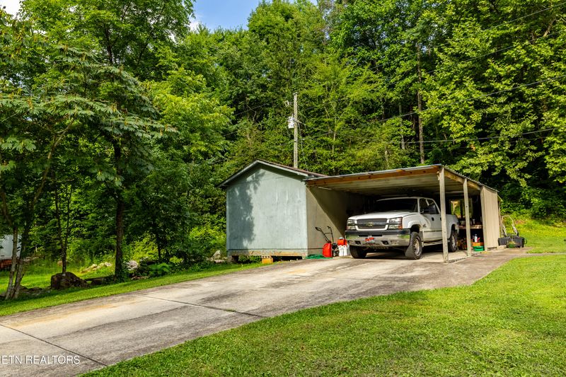 3424 Mutton Hollow Rd, Maryville, TN 37803