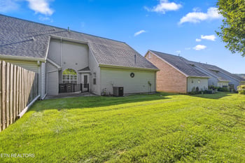 3425 Laurel View Rd, Knoxville, TN 37917