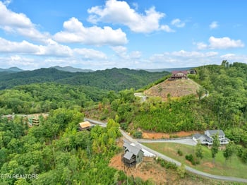 3429 Mtn Tyme Way, Sevierville, TN 37862