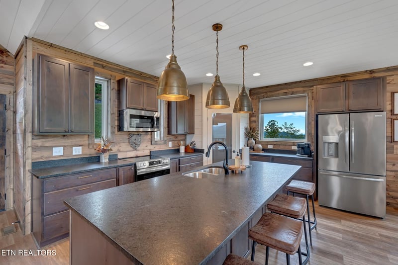3429 Mtn Tyme Way, Sevierville, TN 37862