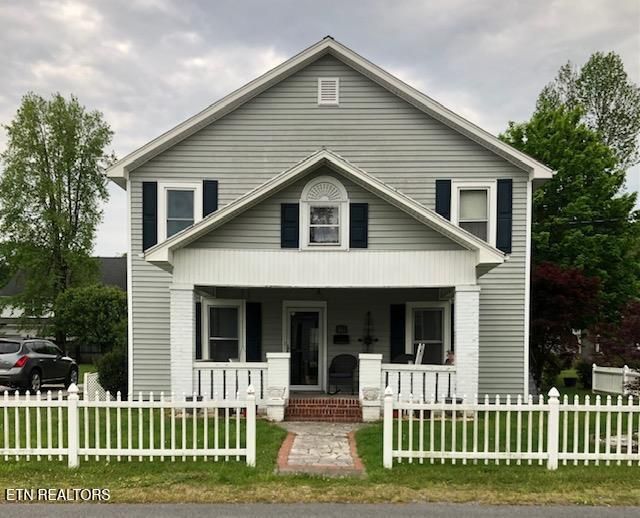343 Elm St, Sevierville, TN 37862