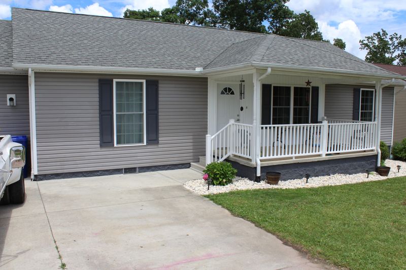 343 Fawn Loop, Crossville, TN 38555