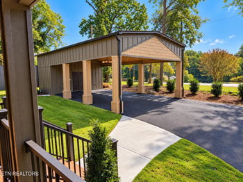 3434 Kenilworth Ln, Knoxville, TN 37917