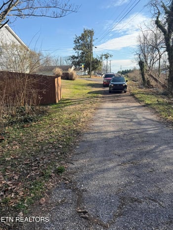 3436 Divide St, Knoxville, TN 37921