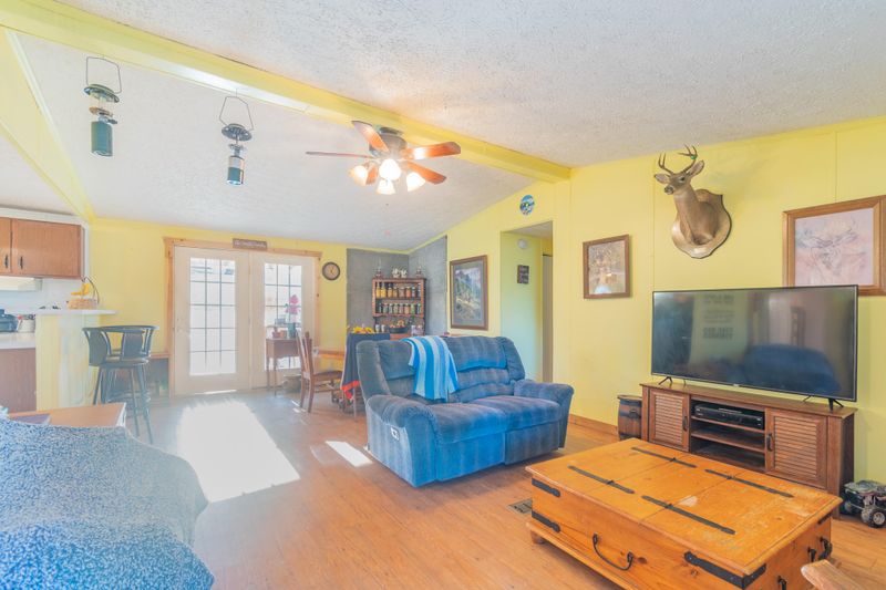 3438 Highway 360, Vonore, TN 37885