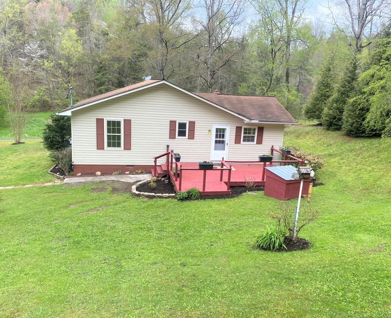 344 Archer Rd, Luttrell, TN 37779