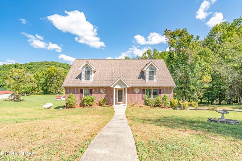 344 Dean Dr, Ten Mile, TN 37880