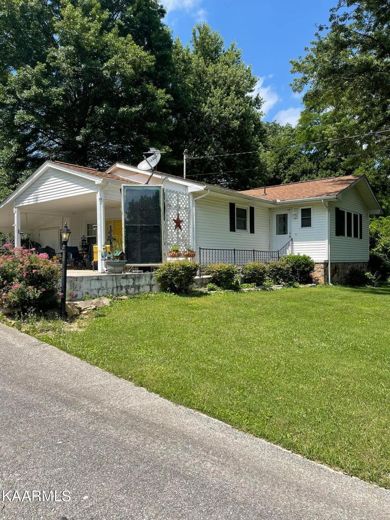 344 Jada Dr, Crossville, TN 38555