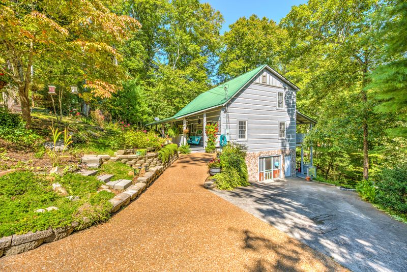 344 Rainbow Cir, Townsend, TN 37882