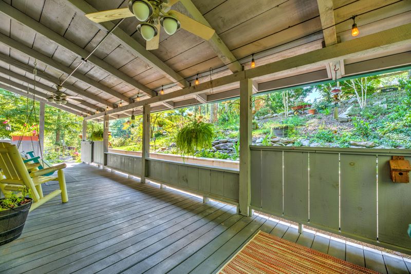 344 Rainbow Cir, Townsend, TN 37882