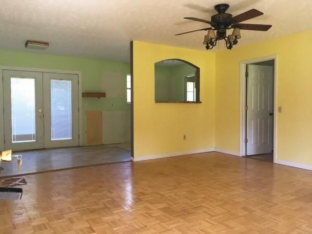 344 Snowhill Rd, Oakdale, TN 37829