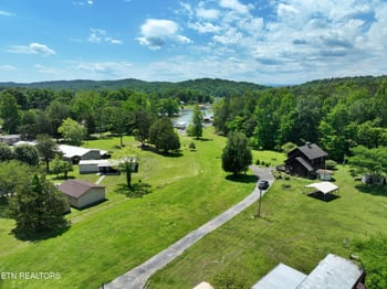 3442 River Rd, Ten Mile, TN 37880