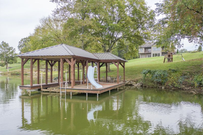 3442 Wayne Rankin Rd, Louisville, TN 37777