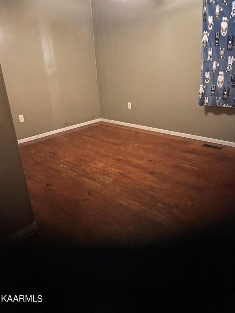 3443 Rockford Boyd Rd, Rockford, TN 37853