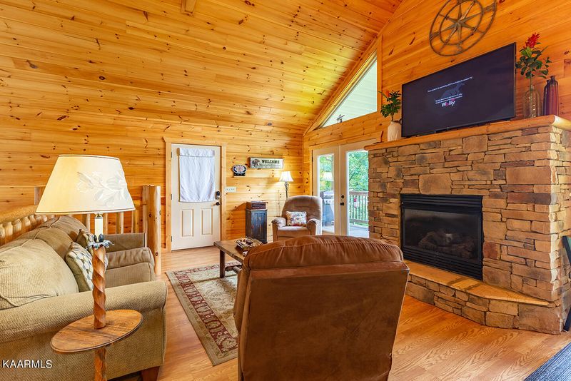 3445 Lonesome Pine Way, Sevierville, TN 37862