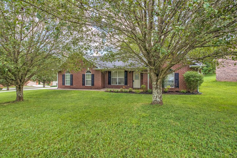 3447 Adams Gate Rd, Knoxville, TN 37931