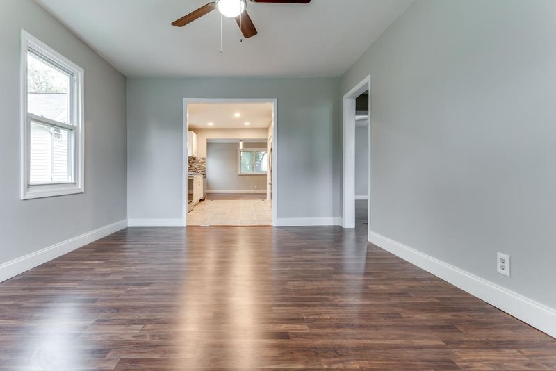 345 Chickamauga Ave, Knoxville, TN 37917