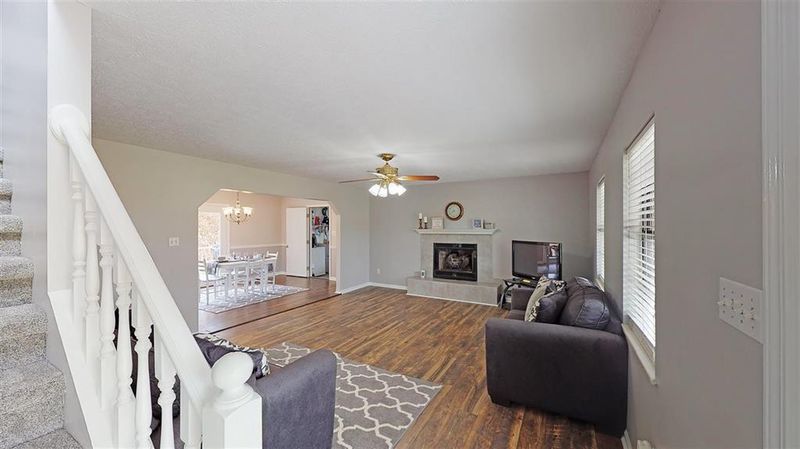 345 Constellation Ln, Kodak, TN 37764