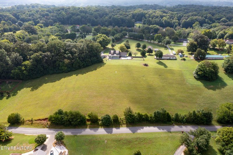 345 Marble Bluff Dr, Kingston, TN 37763