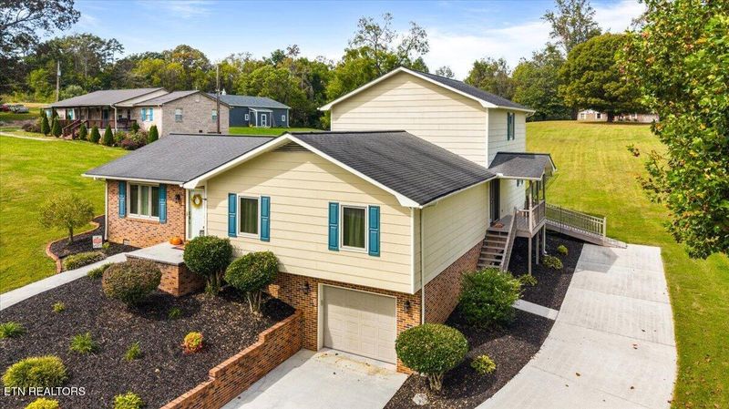 345 Mckinney Rd, Lafollette, TN 37766