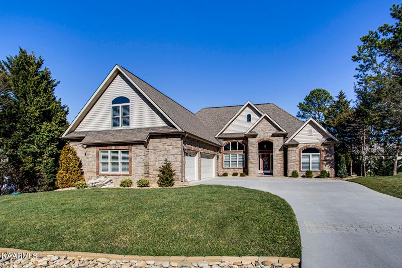 345 Mingo Way, Loudon, TN 37774