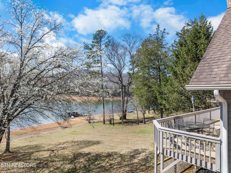 345 Old Leadmine Bend Rd, Sharps Chapel, TN 37866